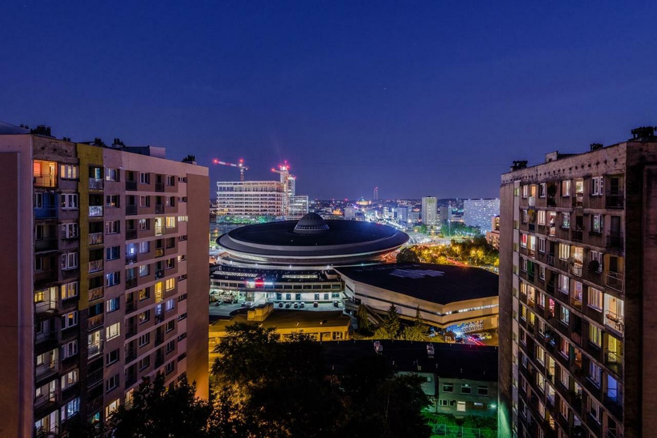 Okno Na Spodek Apartment Katowice Exterior photo